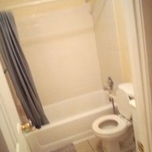 Renting a private room with shared bath & kitchen